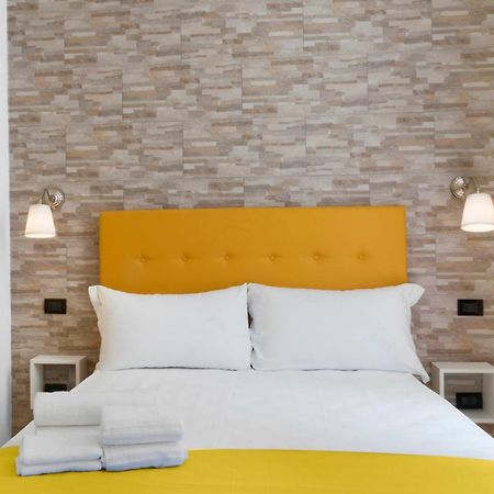 Rainbow Napoli Bed & Breakfast Luaran gambar